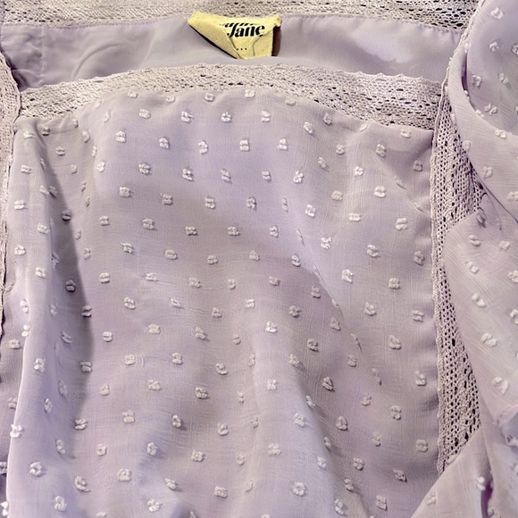 Savanna Jane light lilac boho top, Swiss dotlace details, size 2X. - Picture 6 of 6